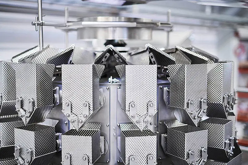 weighing-counting-fresh-frozen-food.webp